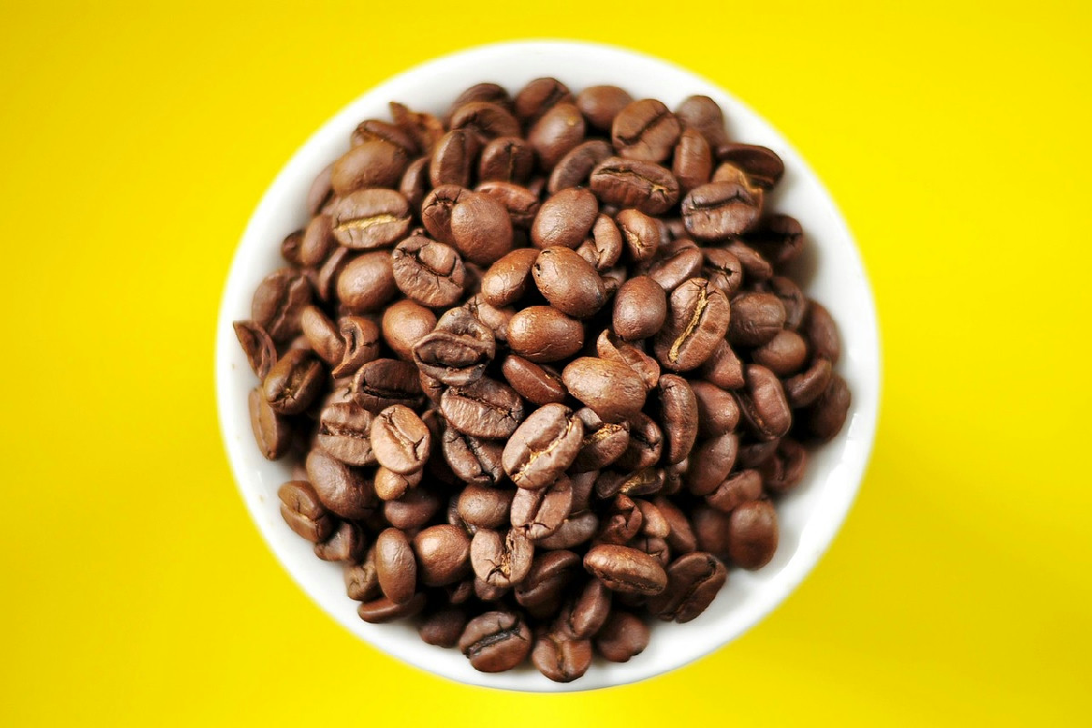 Bere il caffè così è un errore: quel gesto diffuso può mettere a rischio la tua salute